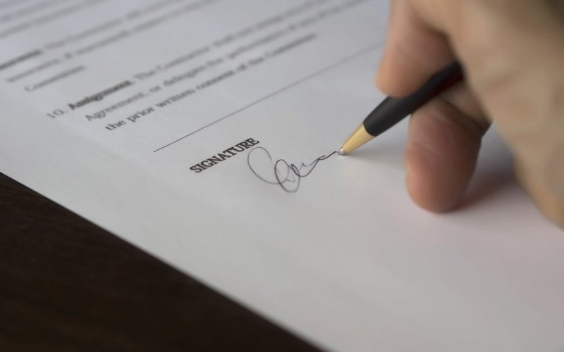 Evde Bakım Hizmetinde Sözleşme ve Güvenlik Süreci Nasıl İşliyor?